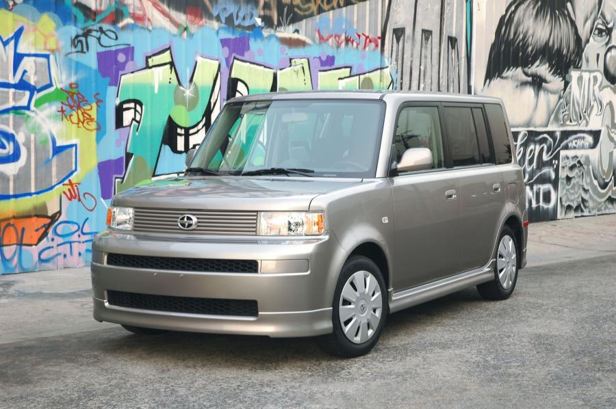  Scion xB 2006 года  (фото 1 из 19)